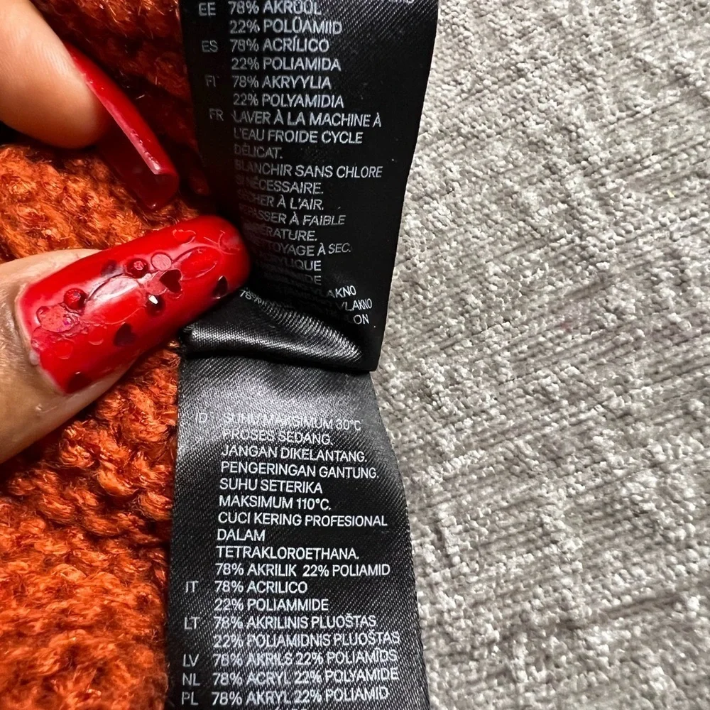 H&M infinity scarf