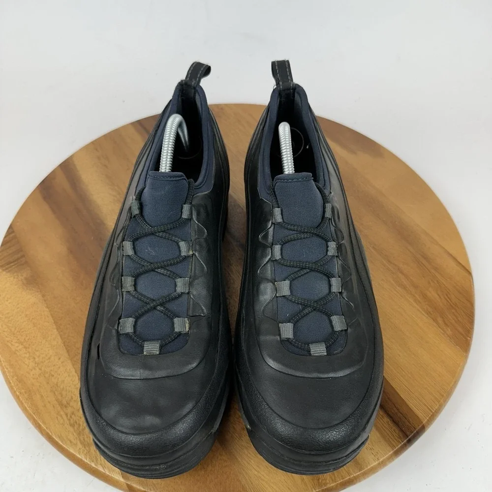 Bogs size 11