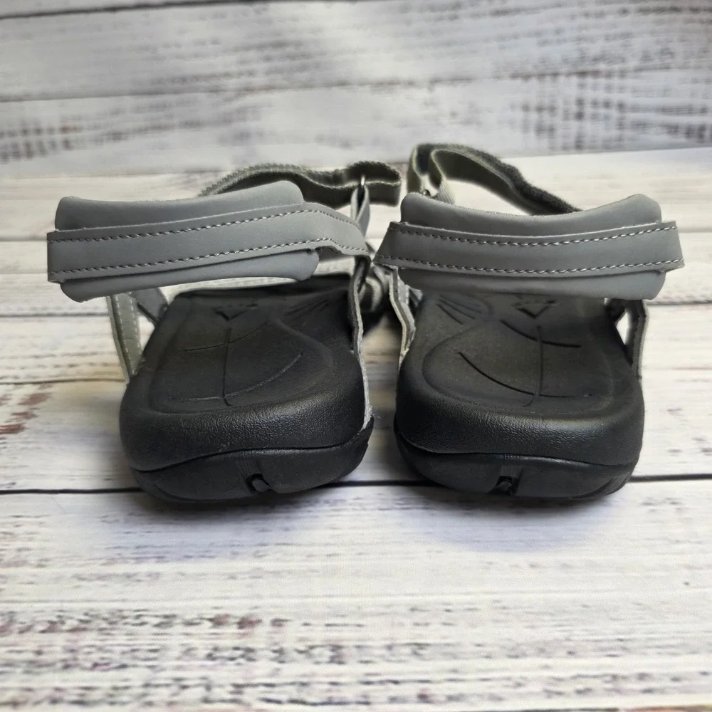 ViaKix Black Gray Strappy Toe Loop Sandals Women's US‎ 9 EU 40 Hiking Gorpcore