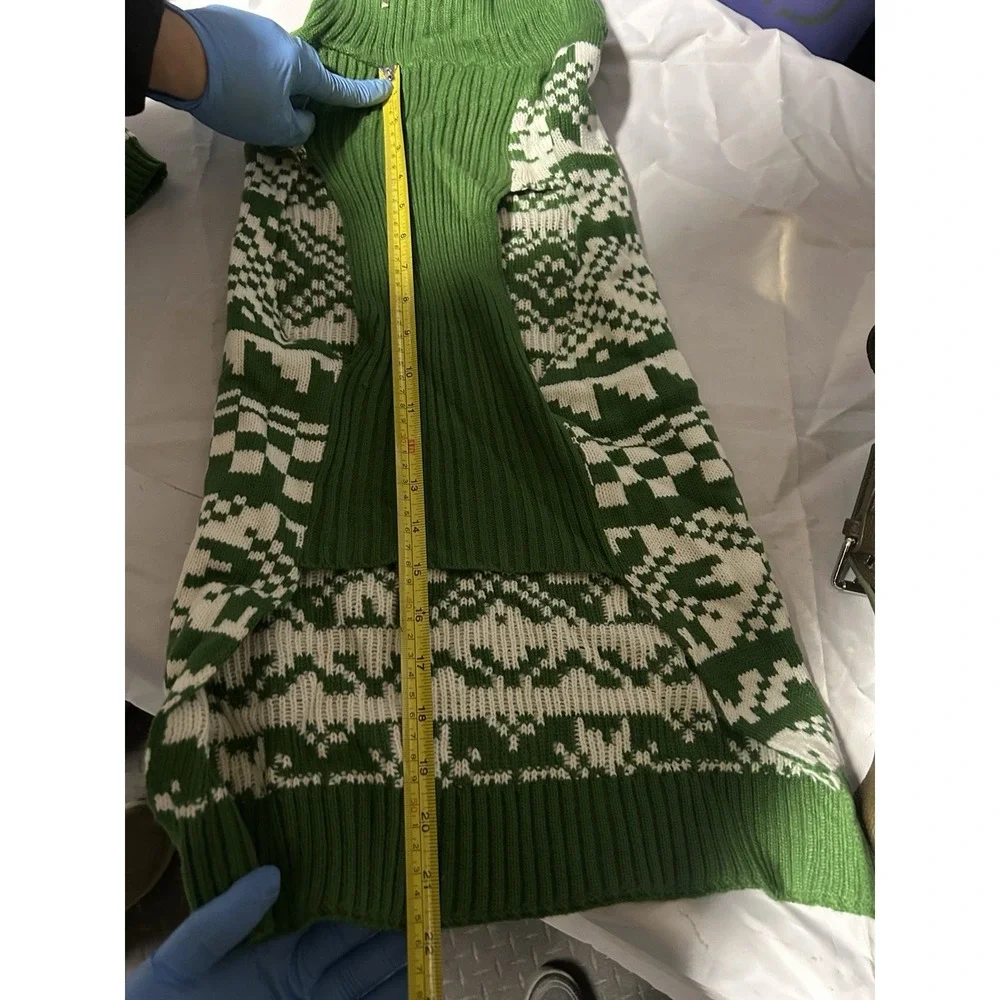 N/A cozy knitted