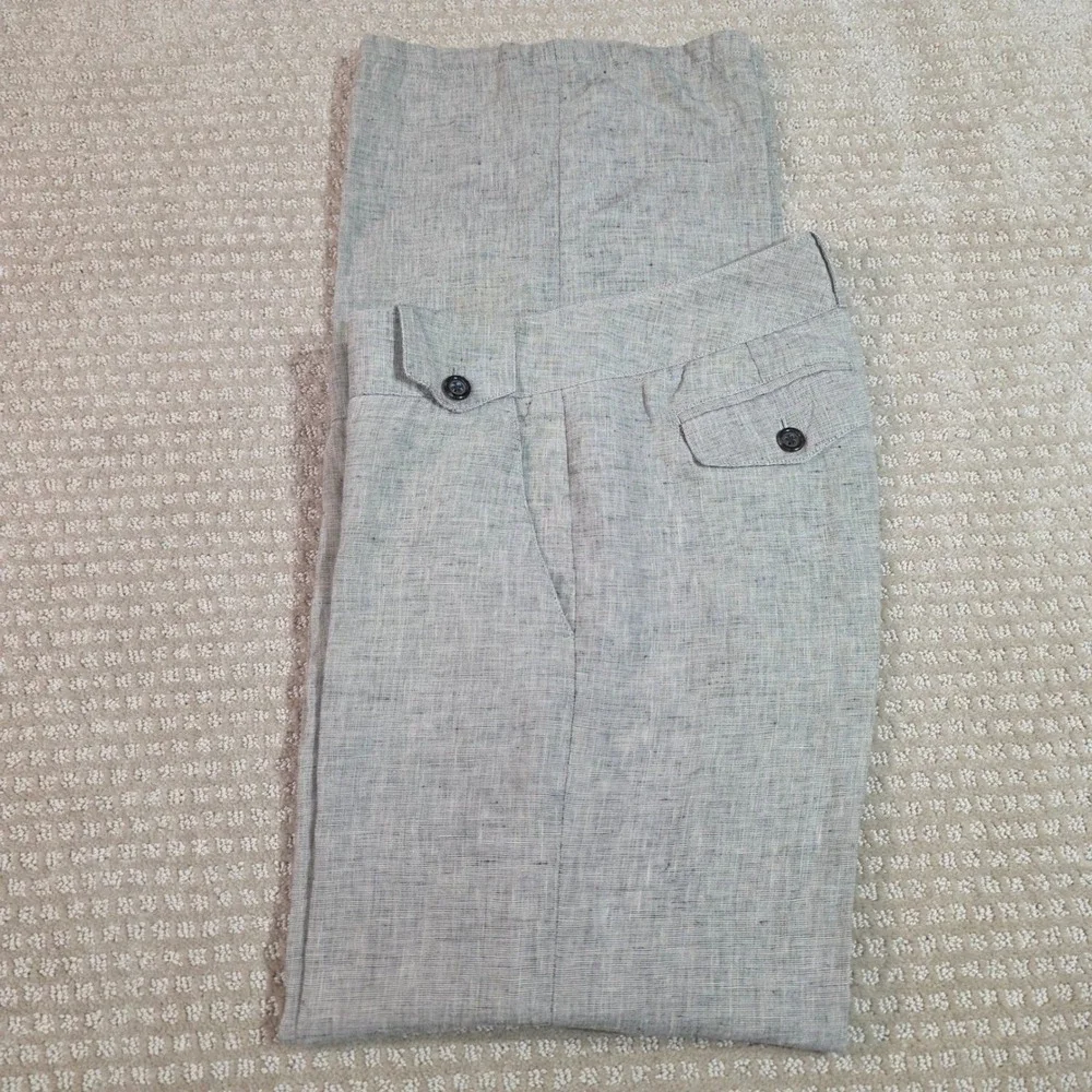 Banana Republic brand banana