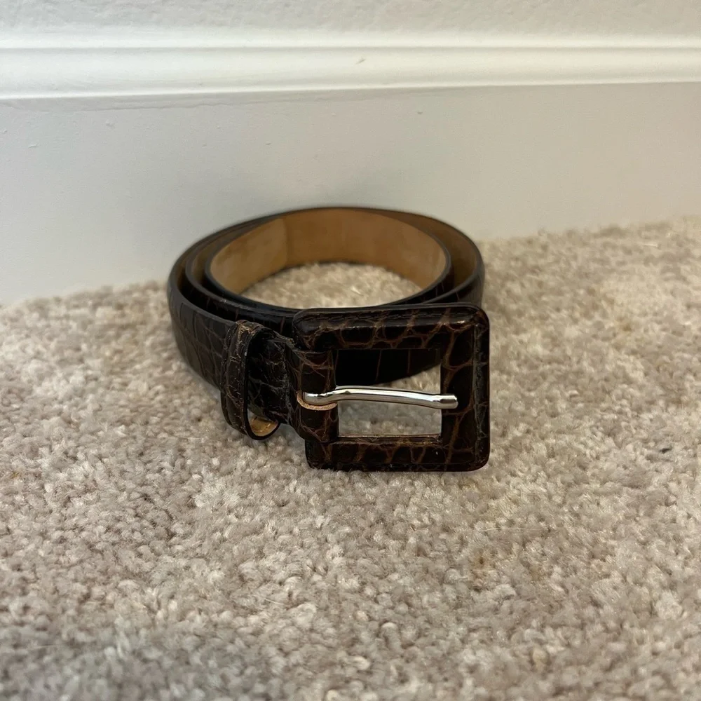 Tanner Women’s Brown Genuine Leather Belt Size Small‎