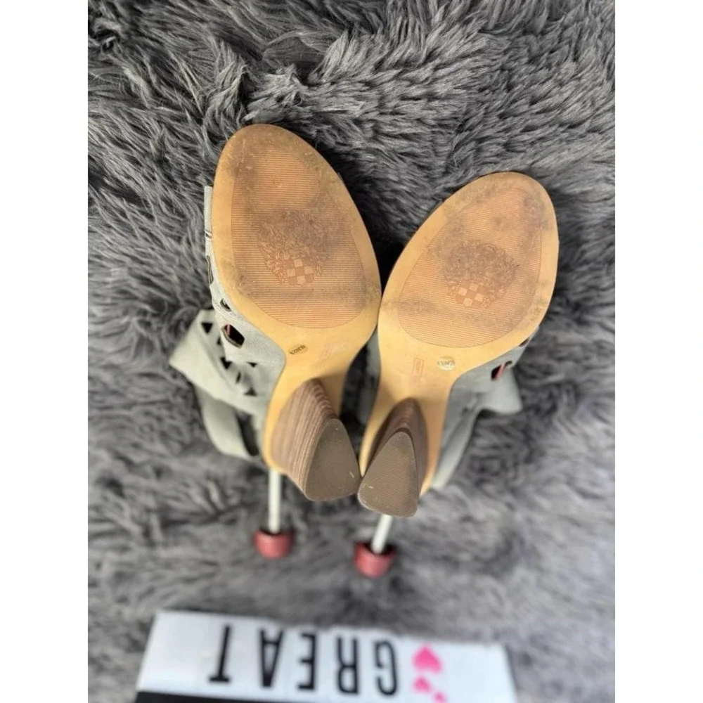 Vince Camuto vince camuto
