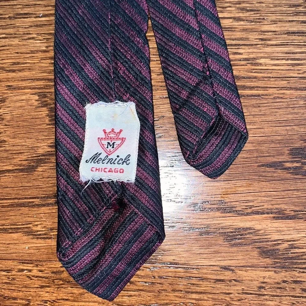 Vintage melnick black