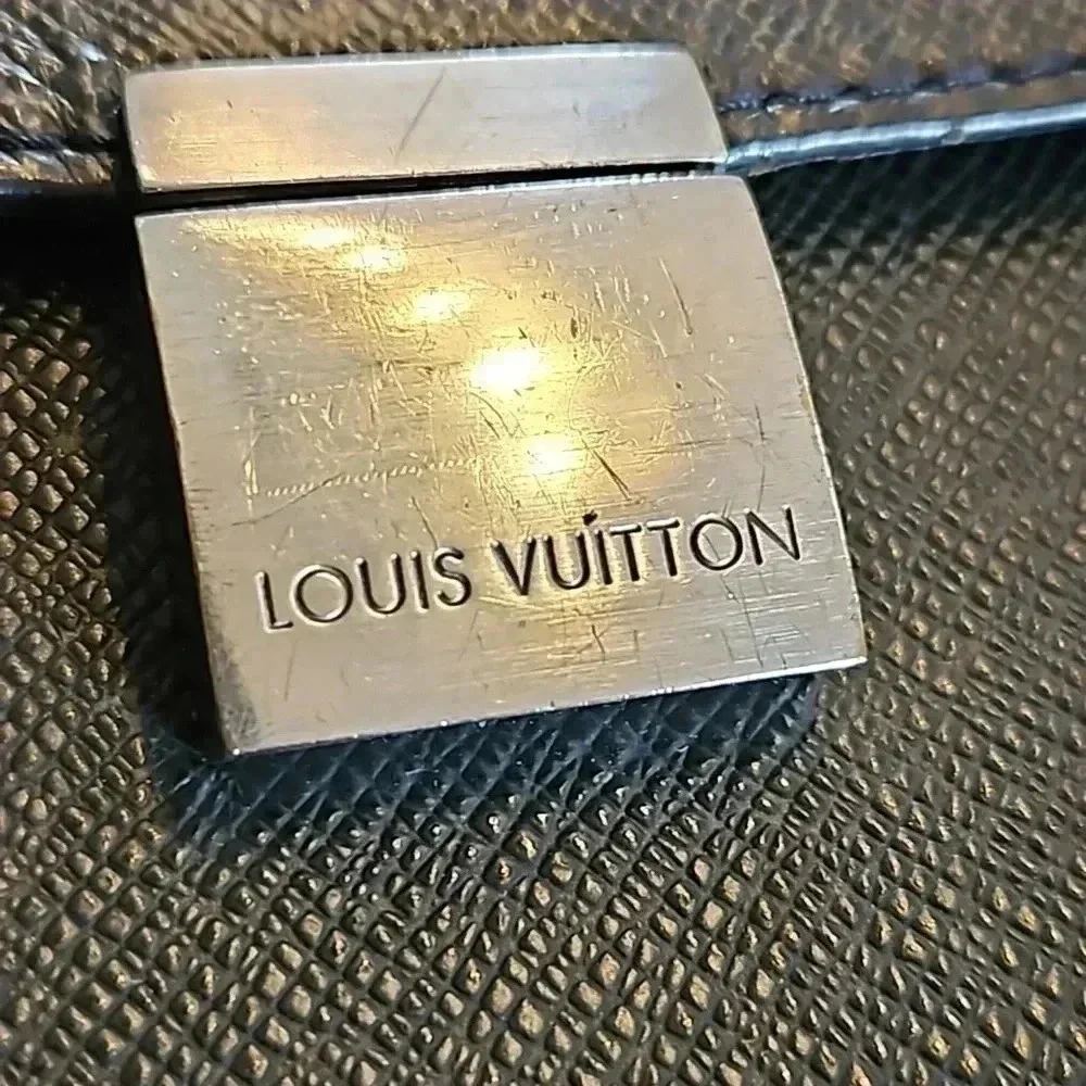 Louis Vuitton Porte Document Black Taiga Leather Briefcase