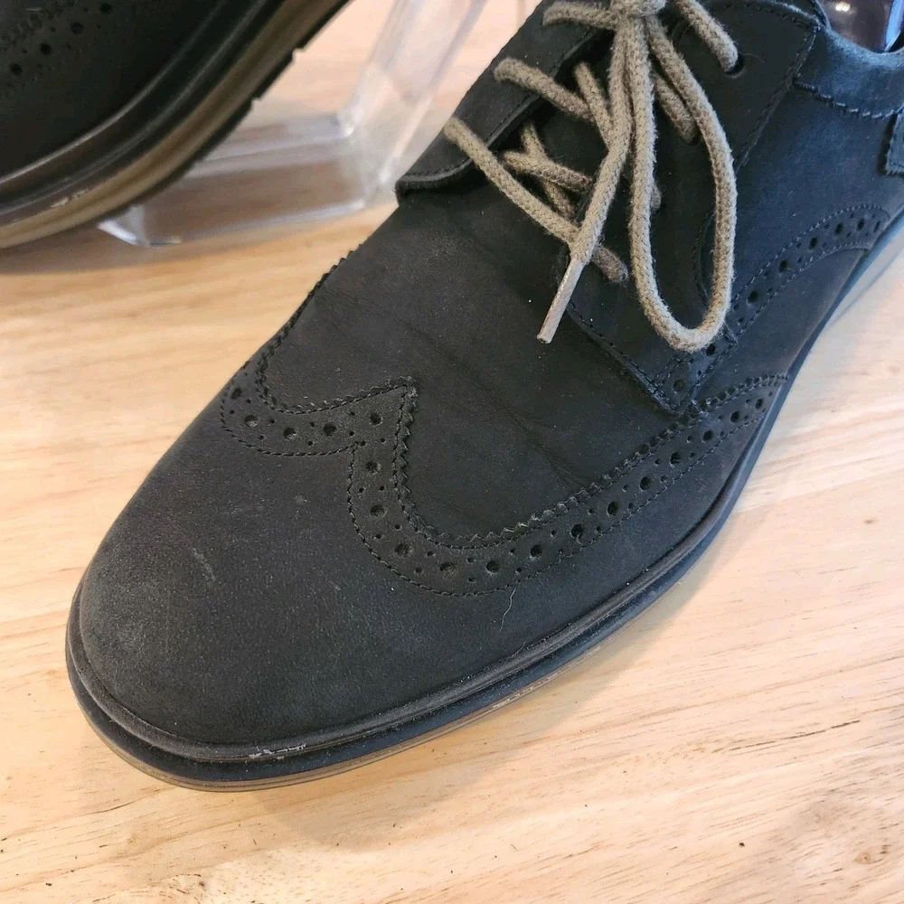 Clarks chantry wing