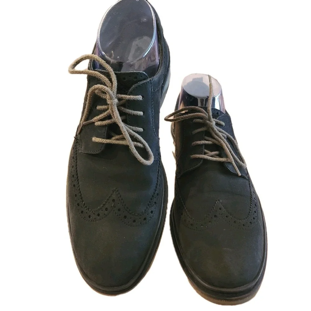 Clarks chantry wing