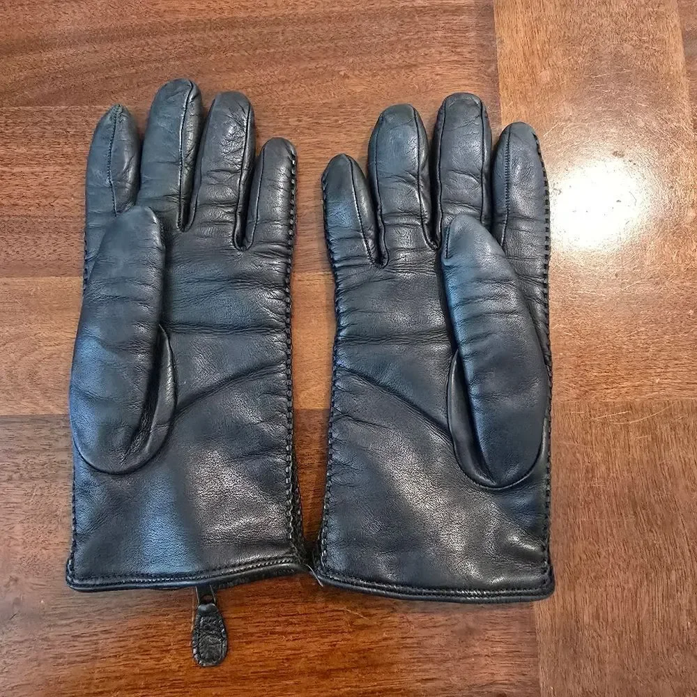 N/A caridei glove