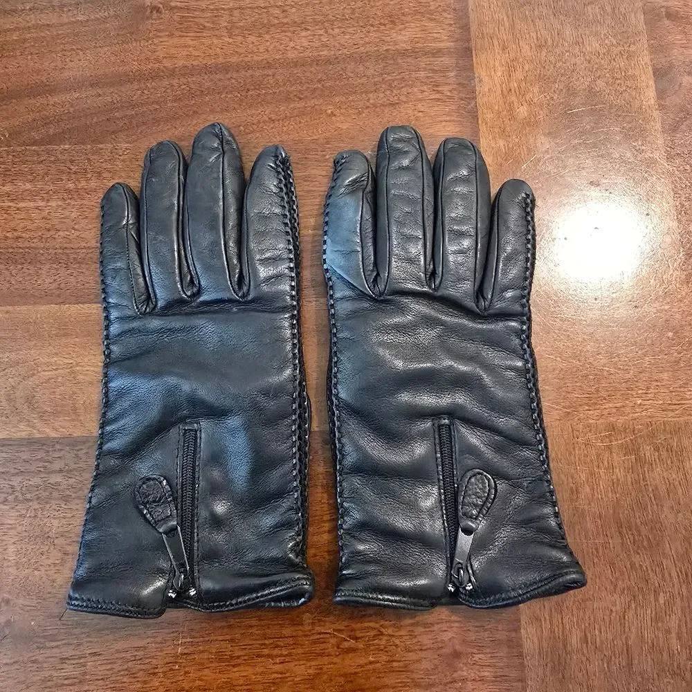 N/A caridei glove