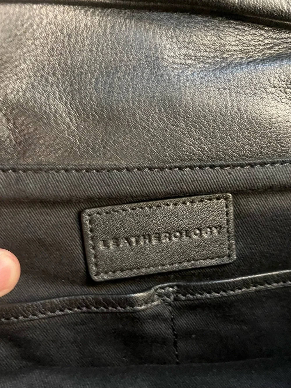 Leatherology laptop messenger