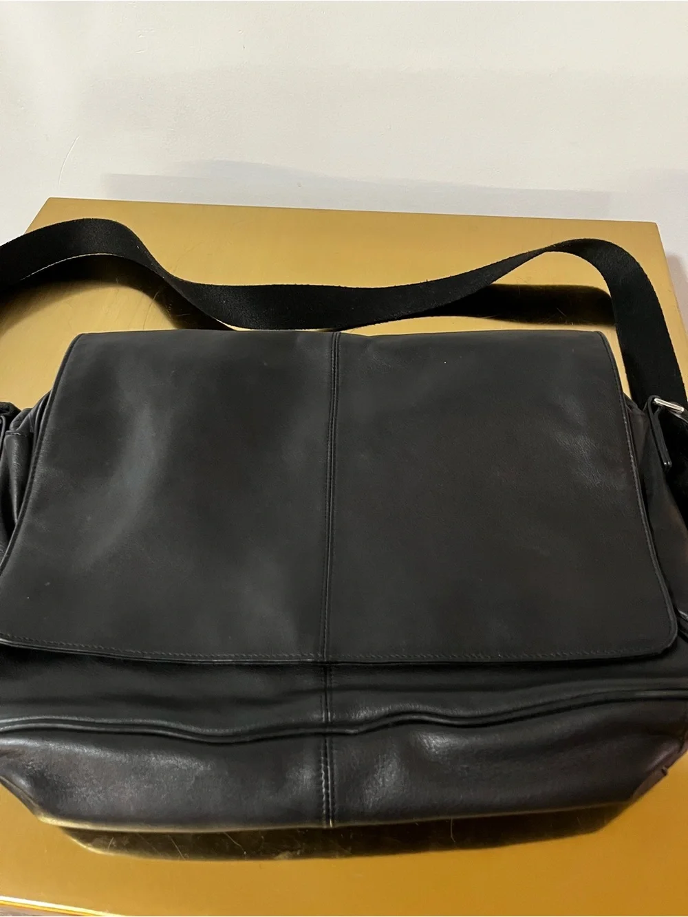 Leatherology laptop messenger
