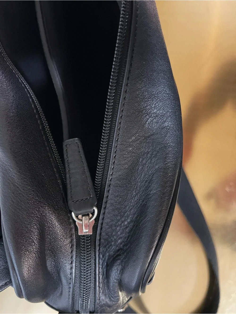 Leatherology laptop messenger
