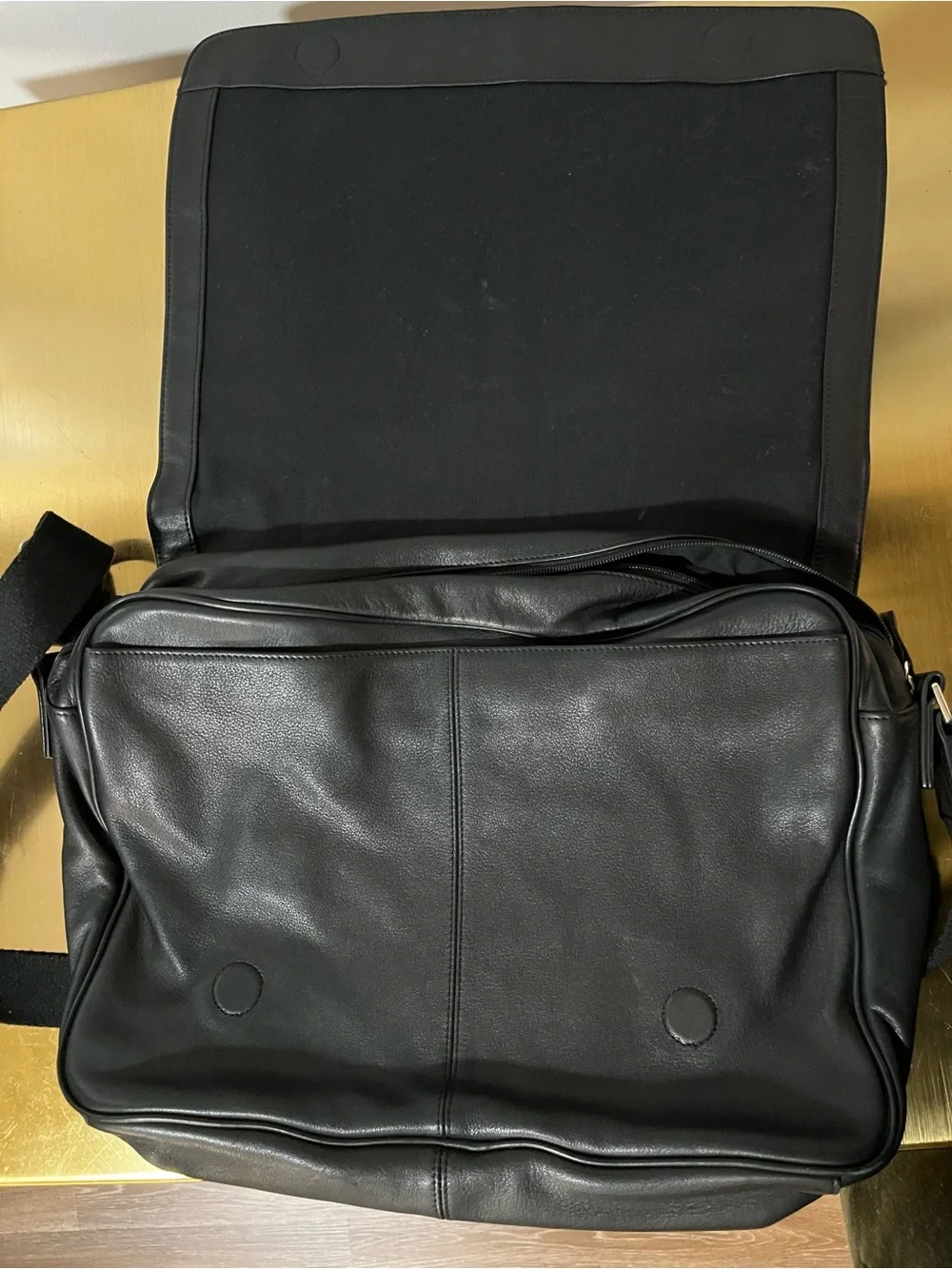 Leatherology laptop messenger