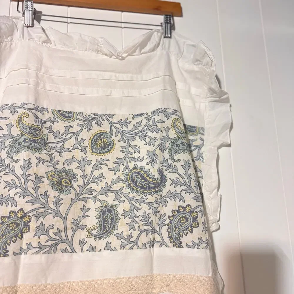 Madison Park soft blue
