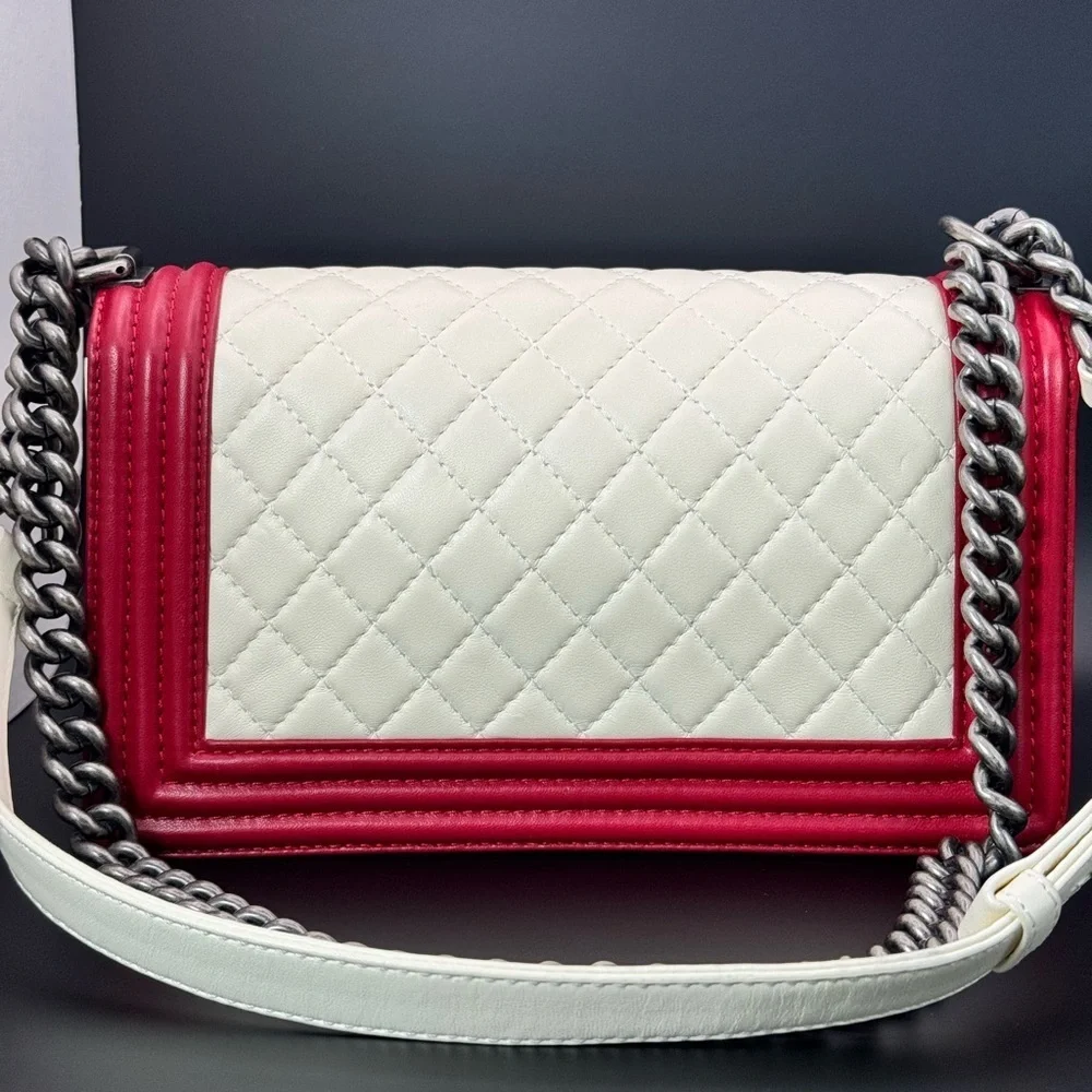 CHANEL authentic medium