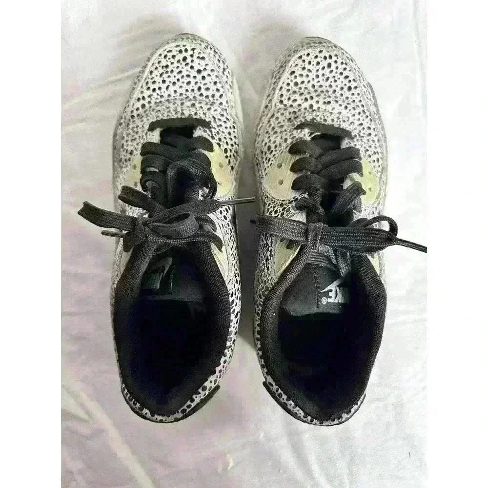 Nike great preowned