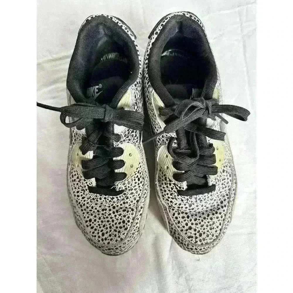 Nike great preowned