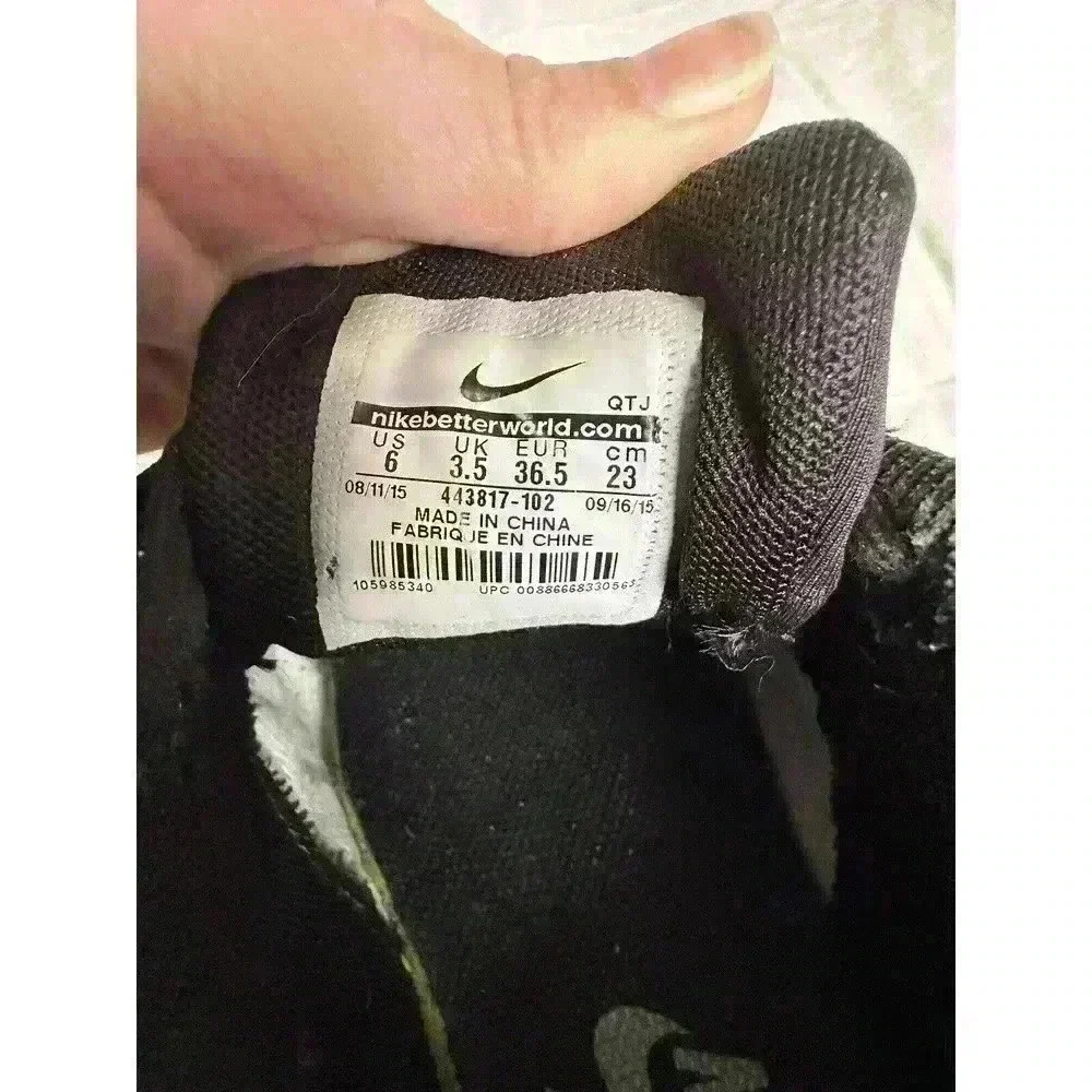 Nike great preowned