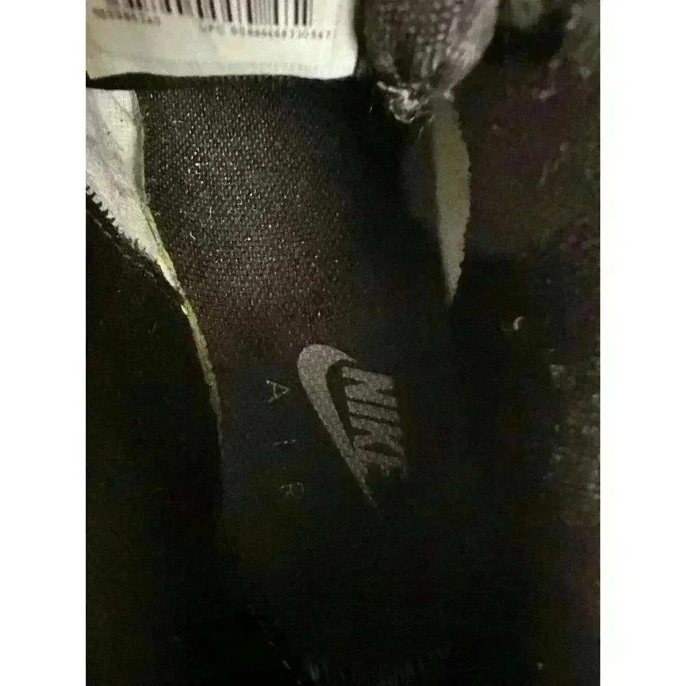 Nike great preowned
