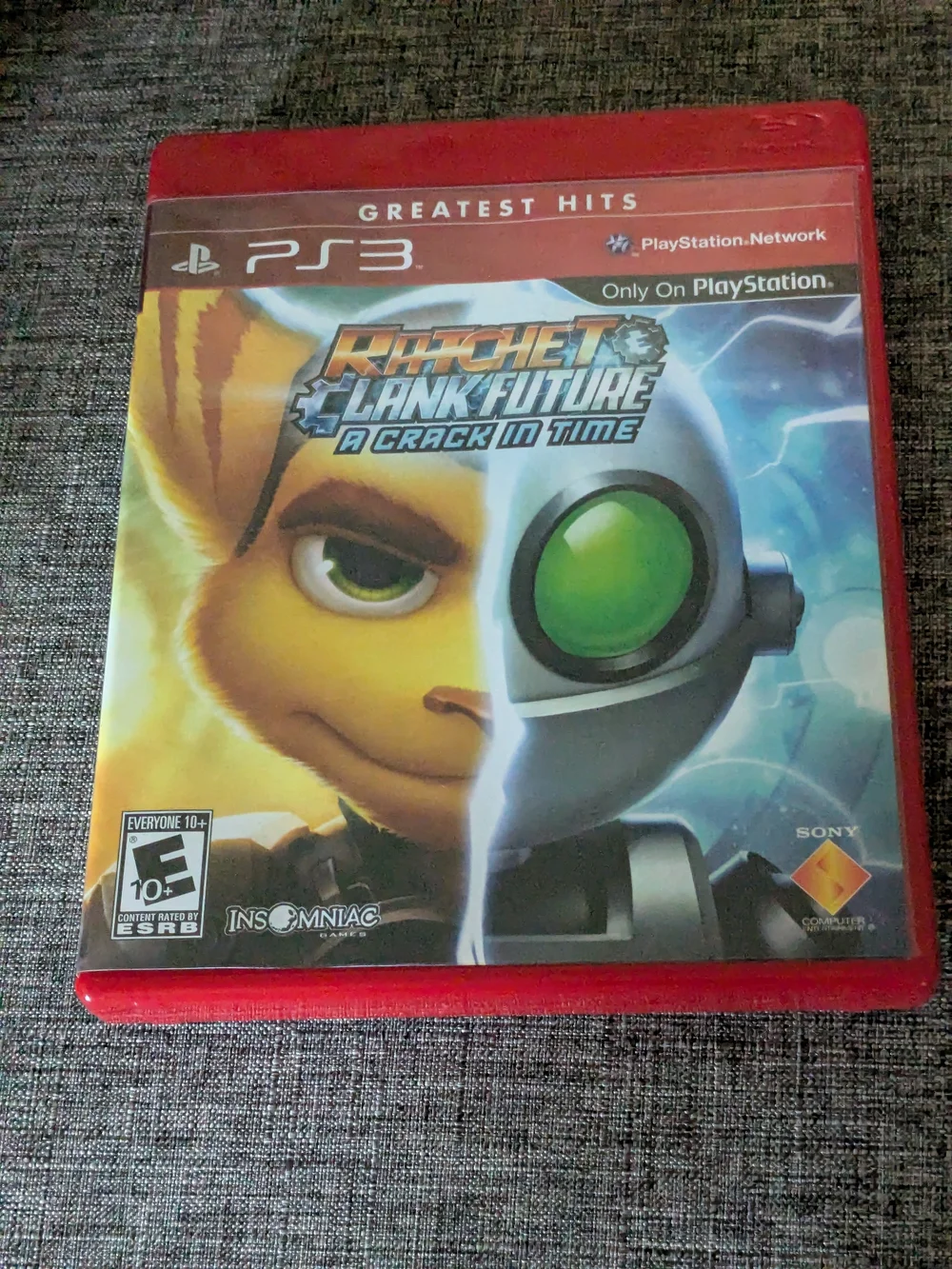 PlayStation 3 Ratchet & Clank Future: A Crack in Time - Red Case
