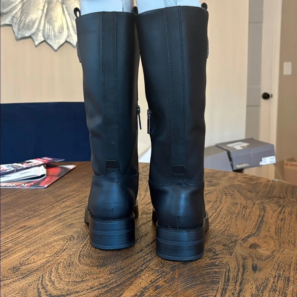 Franco Sarto sleek black