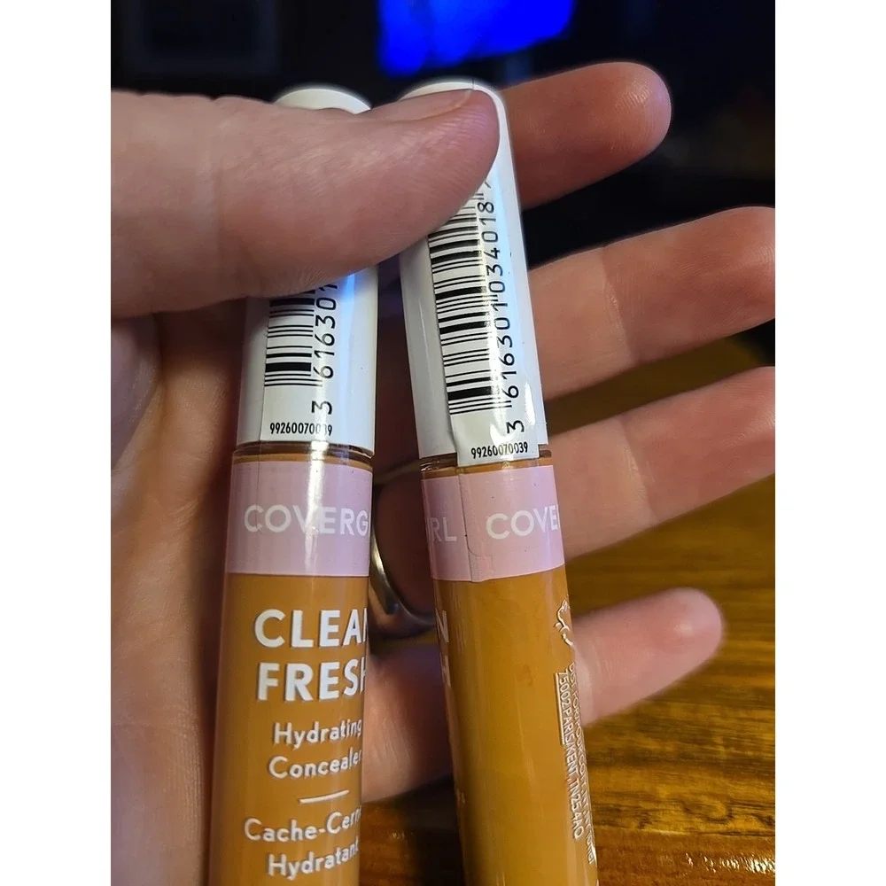 COVERGIRL clean fresh
