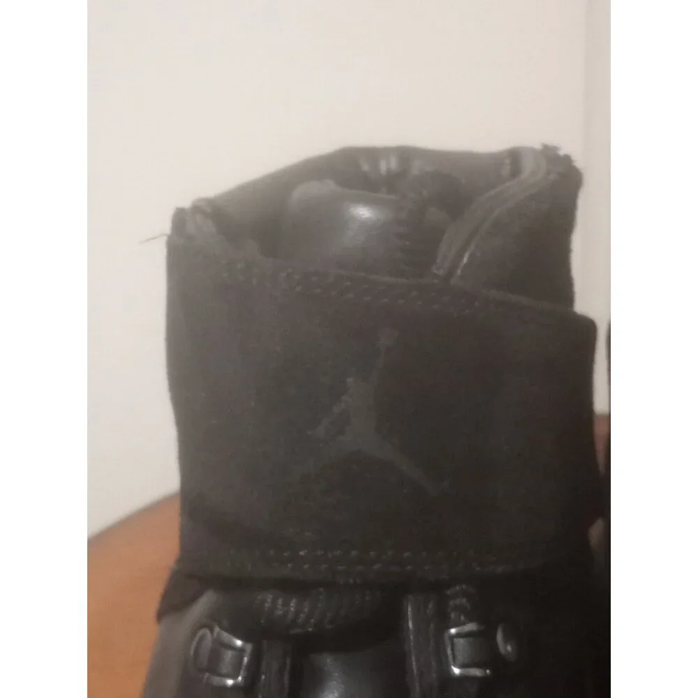 Jordan combat boots