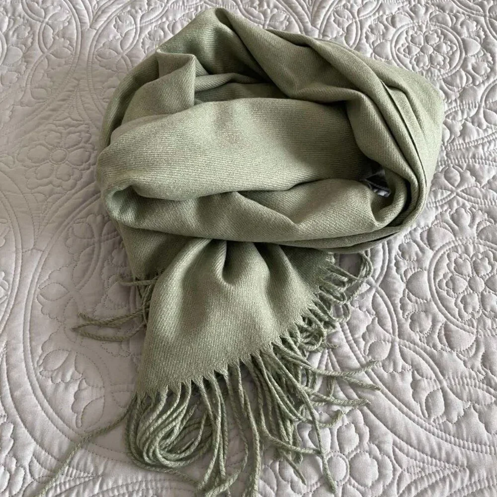 Linen Retreat color pistachio