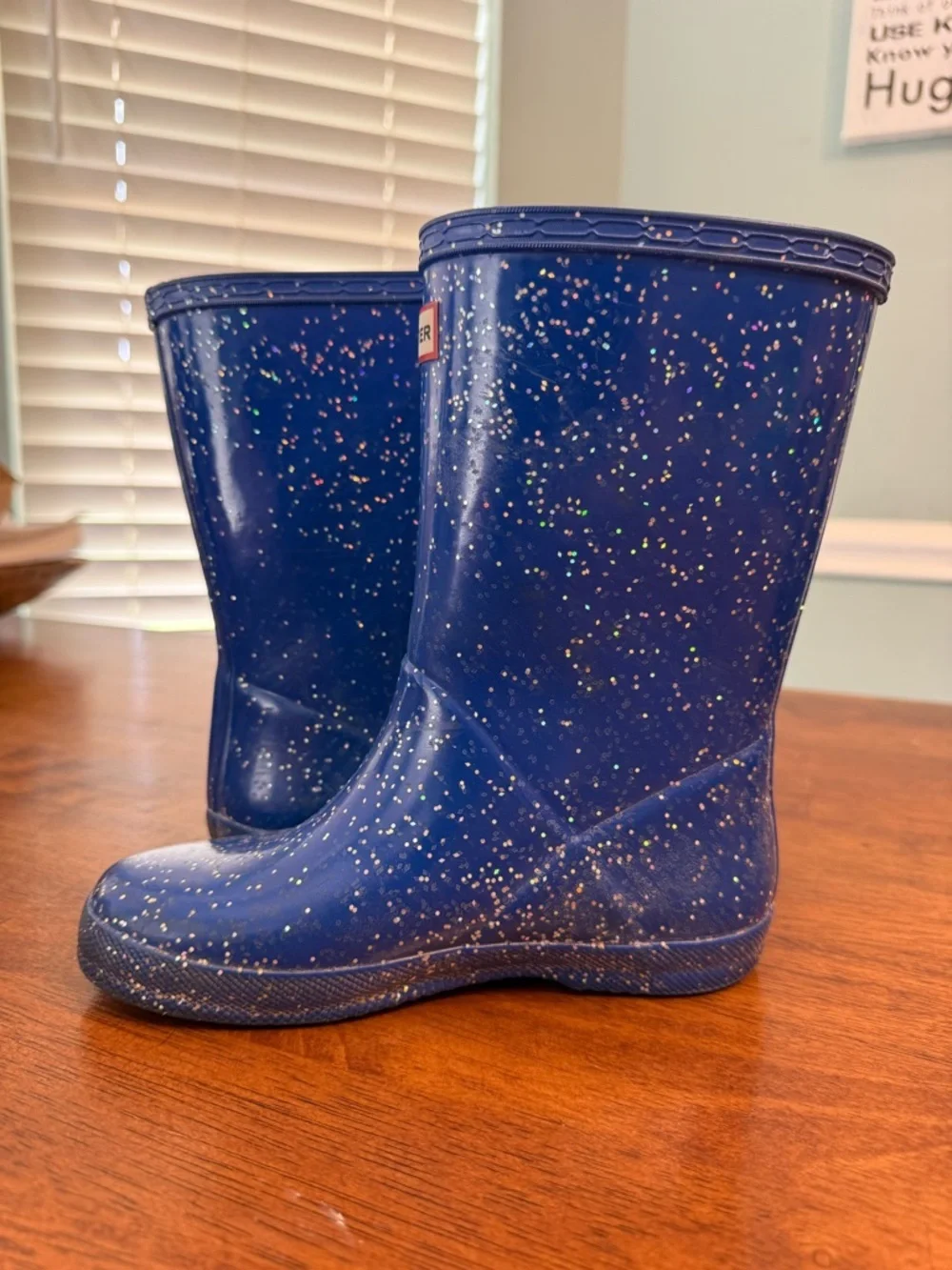 Hunter bright blue