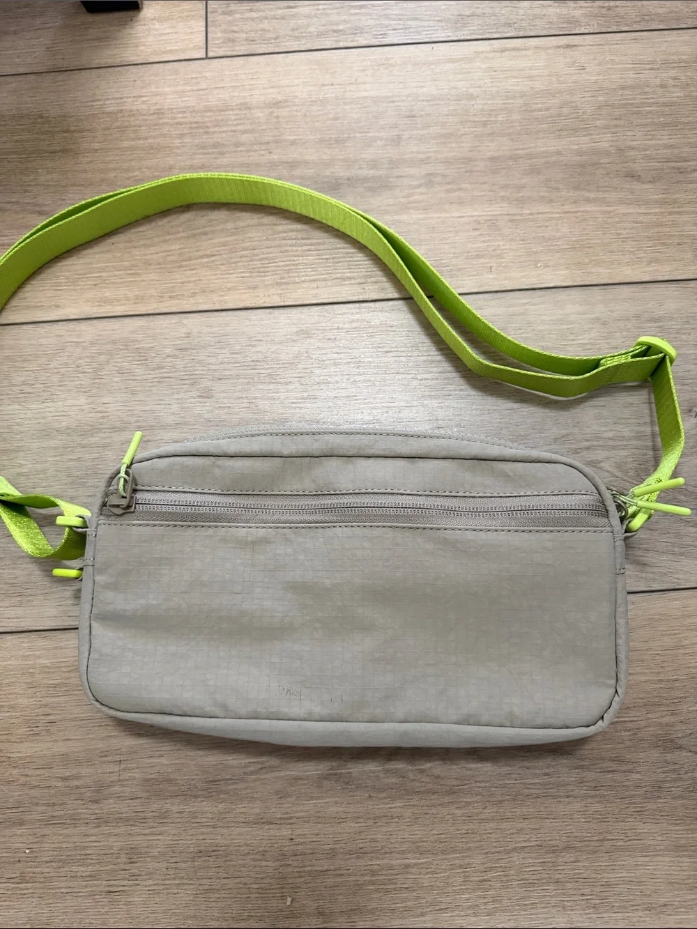 lululemon athletica compact crossbody
