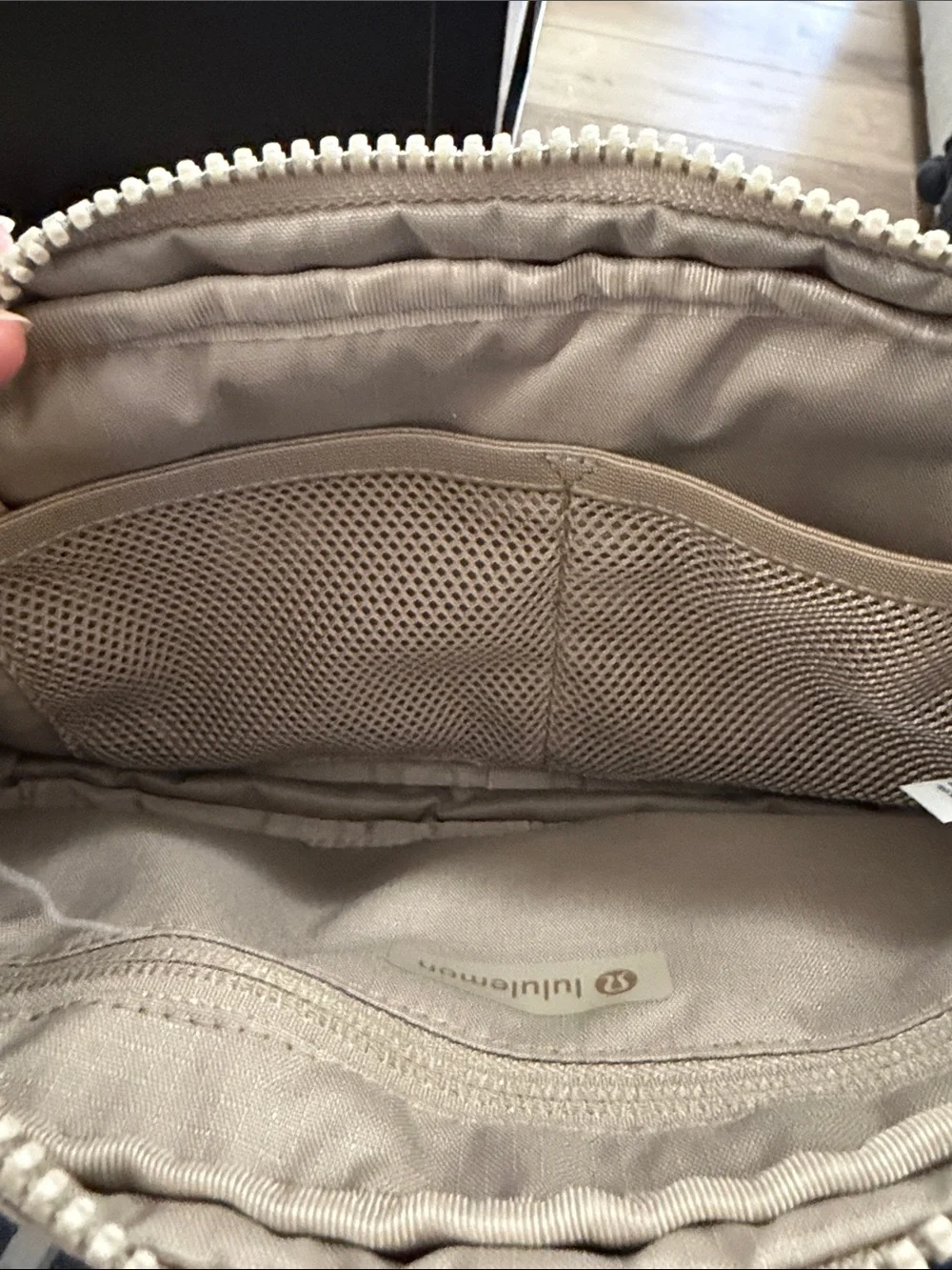 lululemon athletica compact crossbody