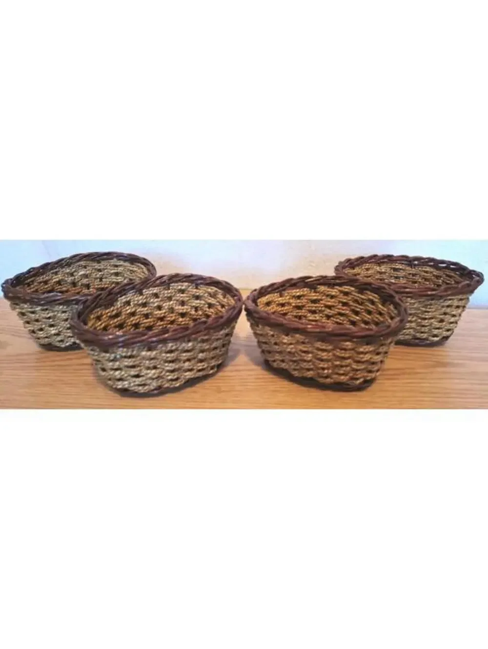 N/A handwoven seagrass