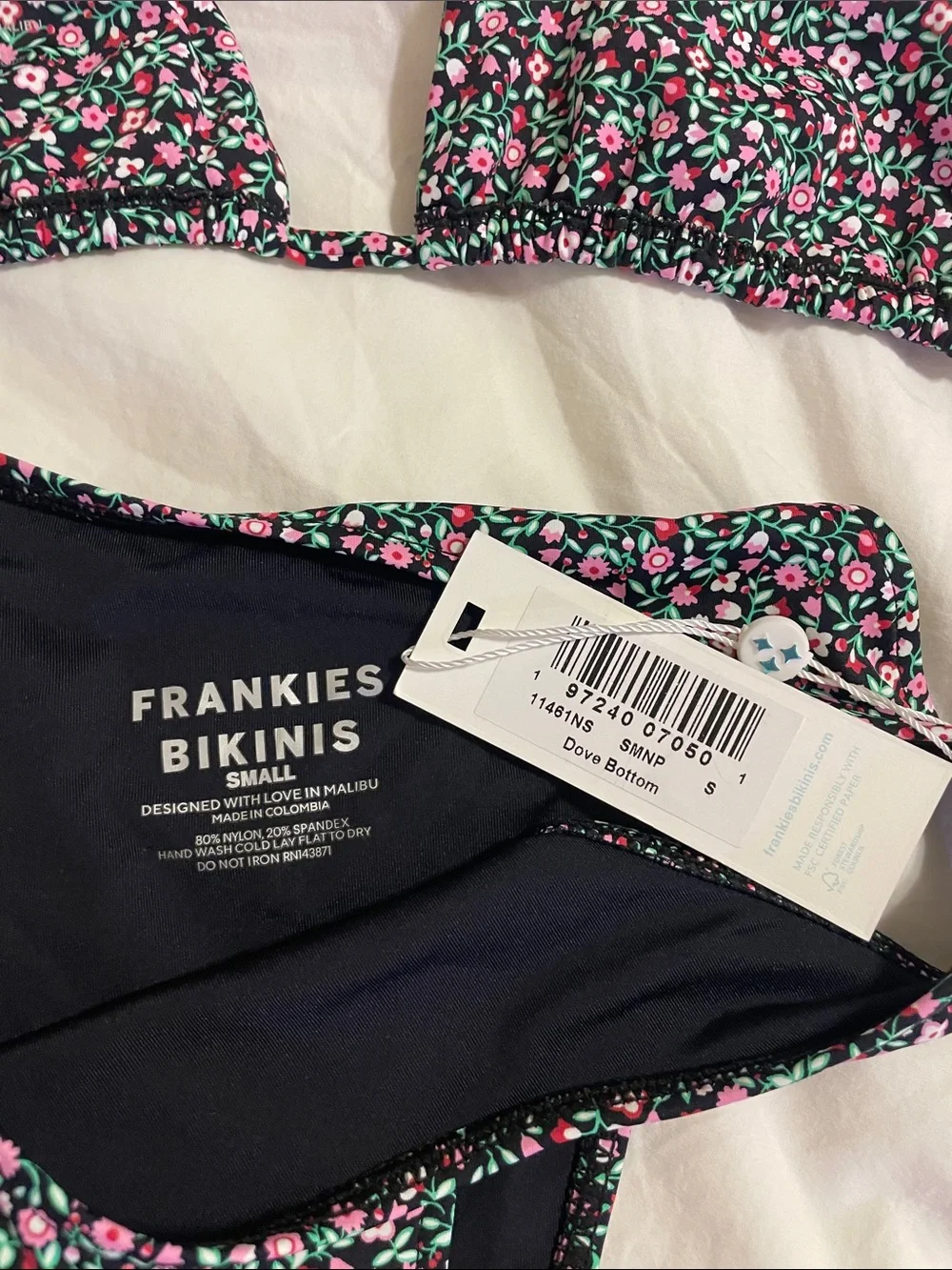 Frankies Bikinis nwt 2piece