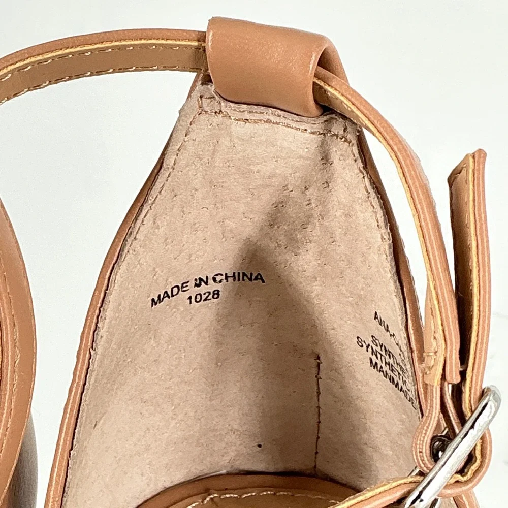 Steve Madden brand steve