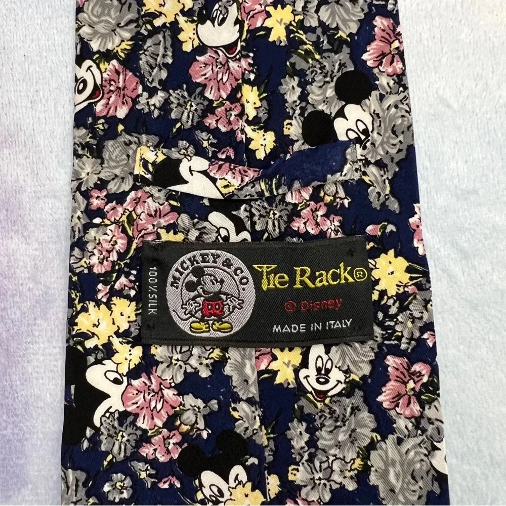 Disney mickey mouse