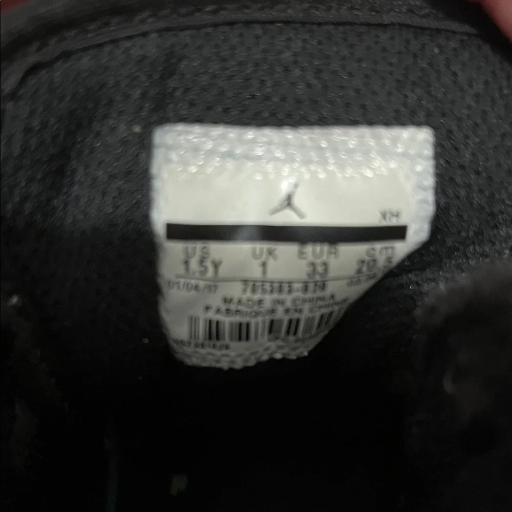 Nike Air Jordan High Top Kids 1.5Y