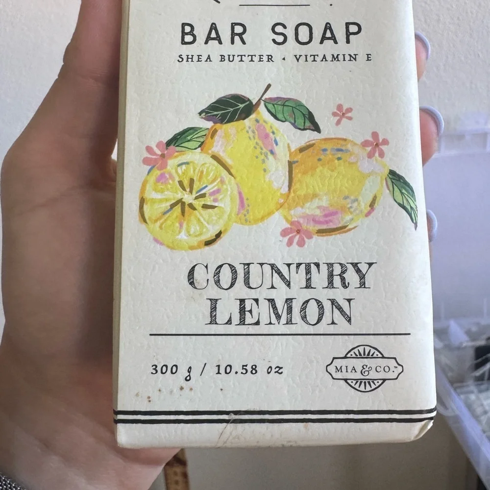 Farm Style (no.23) BAR SOAP Shea butter • Vitamin E
