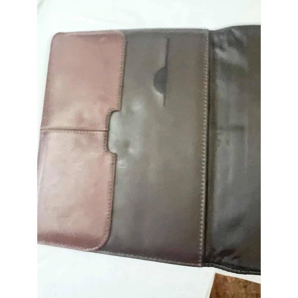 Natural Oiled/ Leather Targus Hughes Portfolio iPad Case Brown 10.5” x 8.5”
