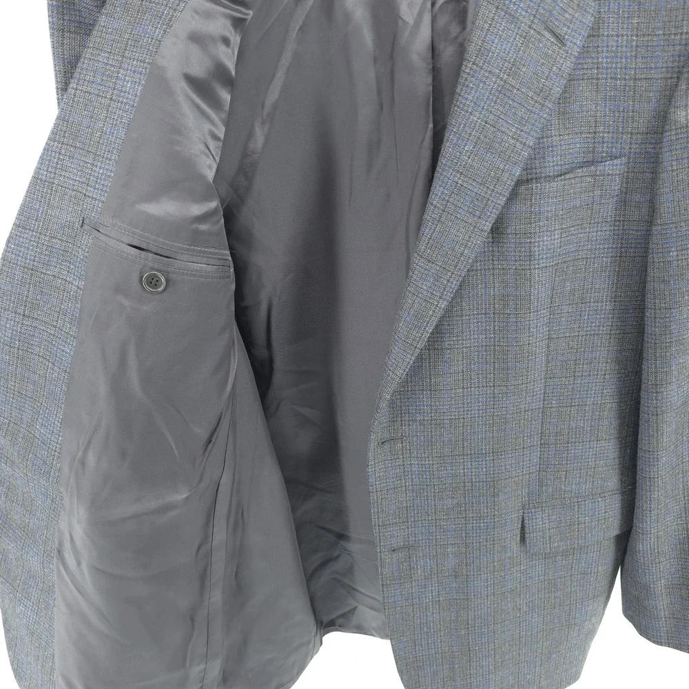 Brooks Brothers please note