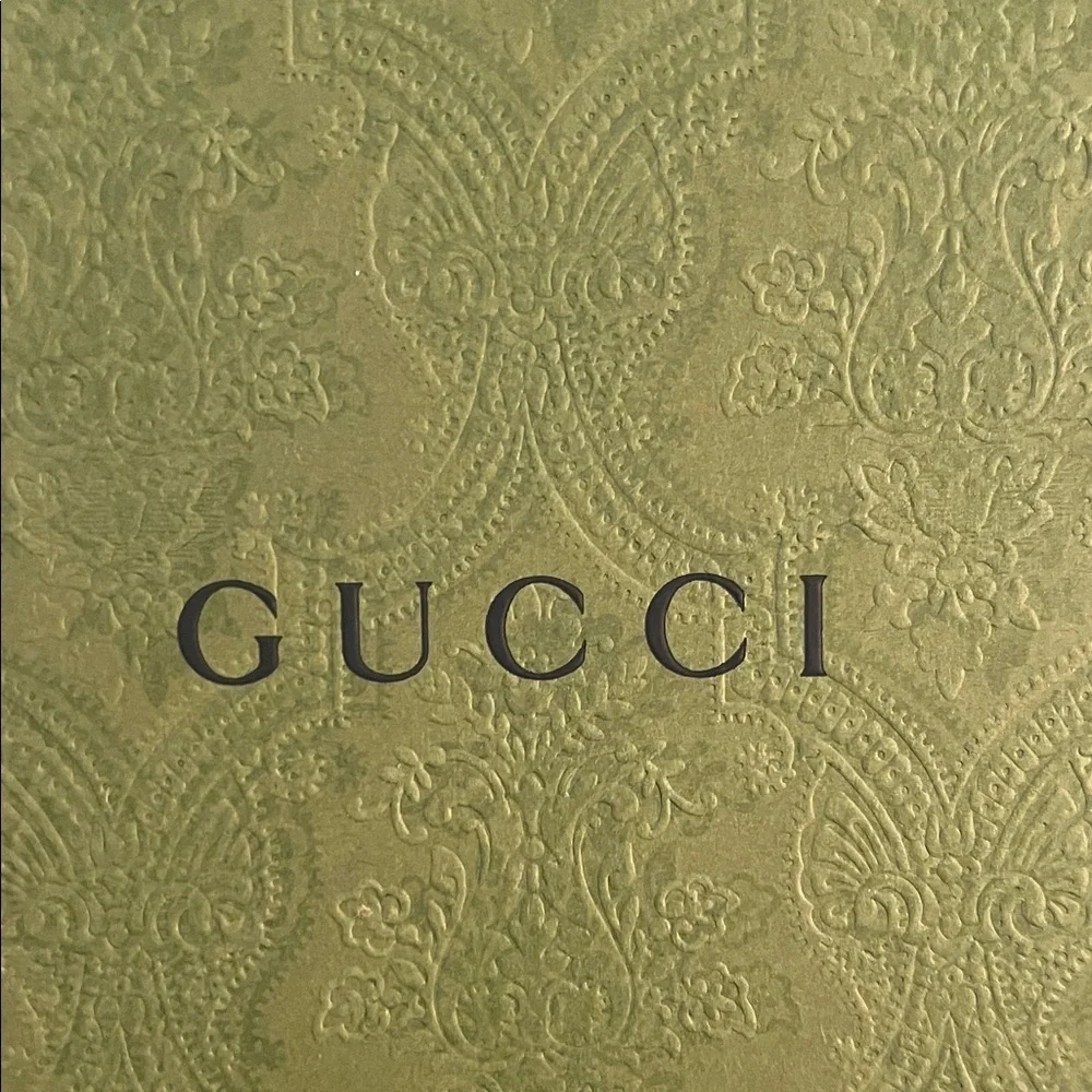 Gucci stylish olive