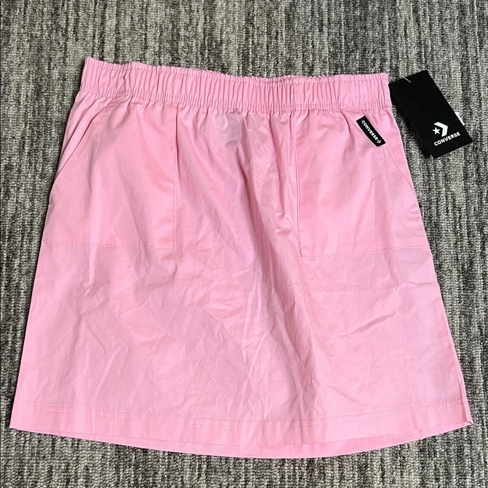Converse - Girl's Light Pink Mini Skirt Size L