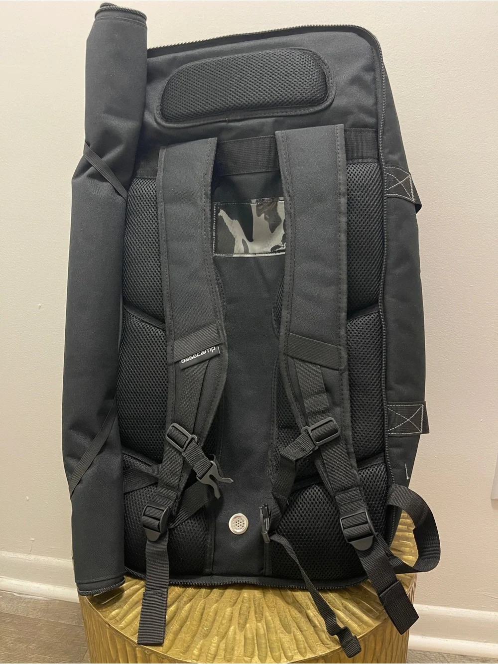 Basecamp durable black