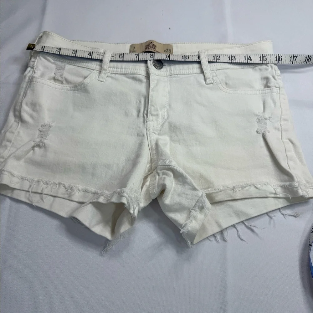 Hollister stylish comfortable