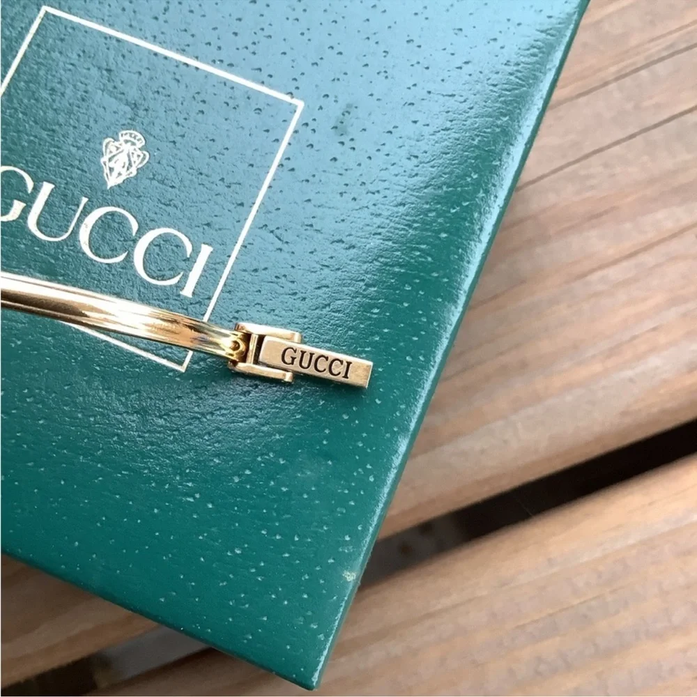 Gucci comes all