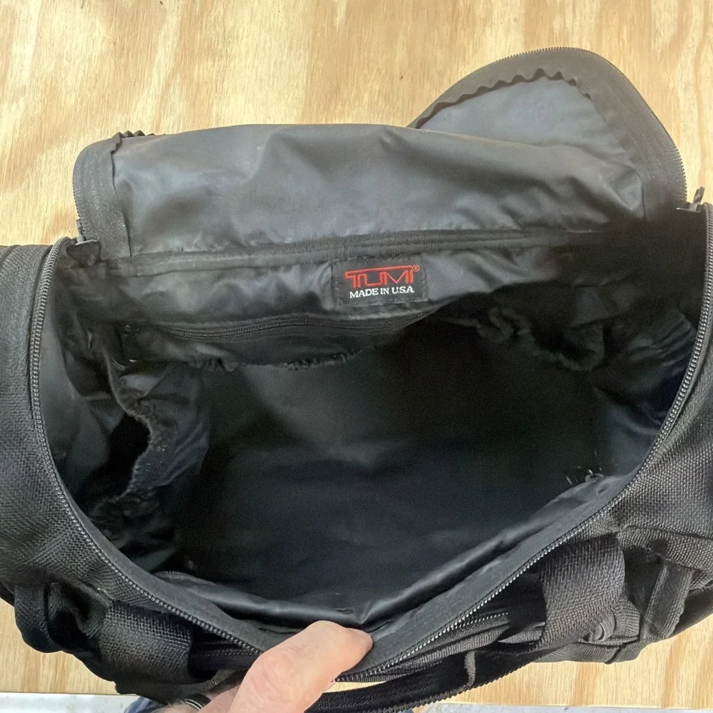 Tumi pre owned
