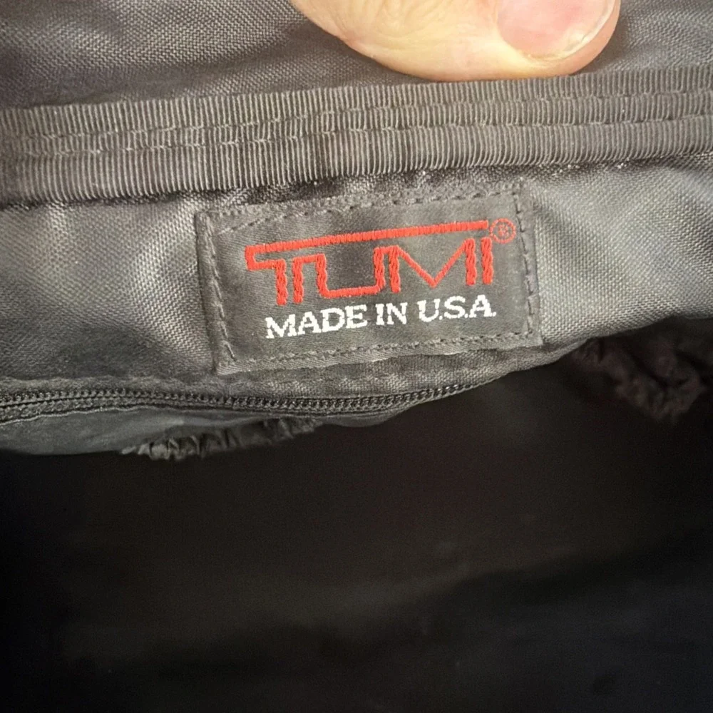 Tumi pre owned