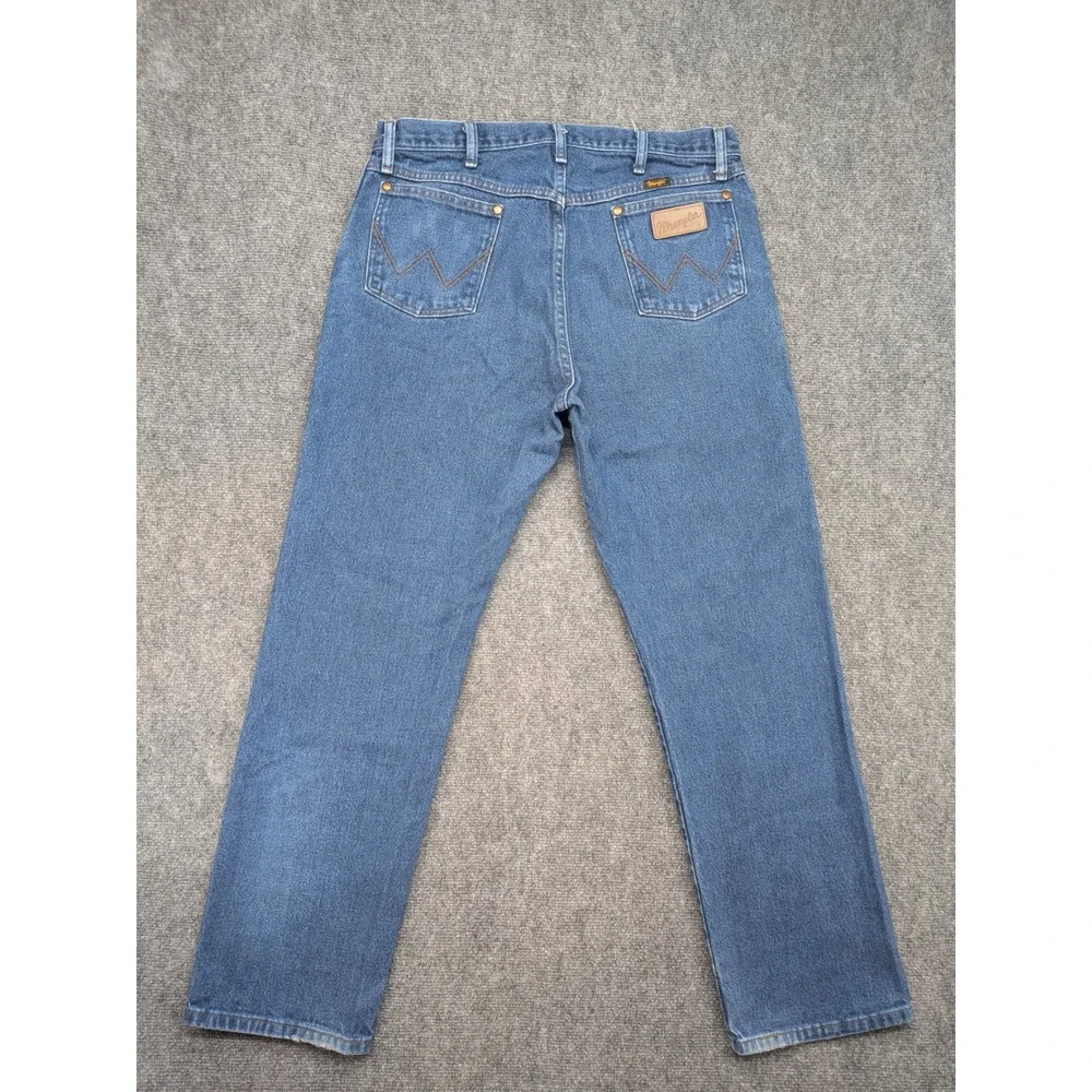 Wrangler marked 35x32