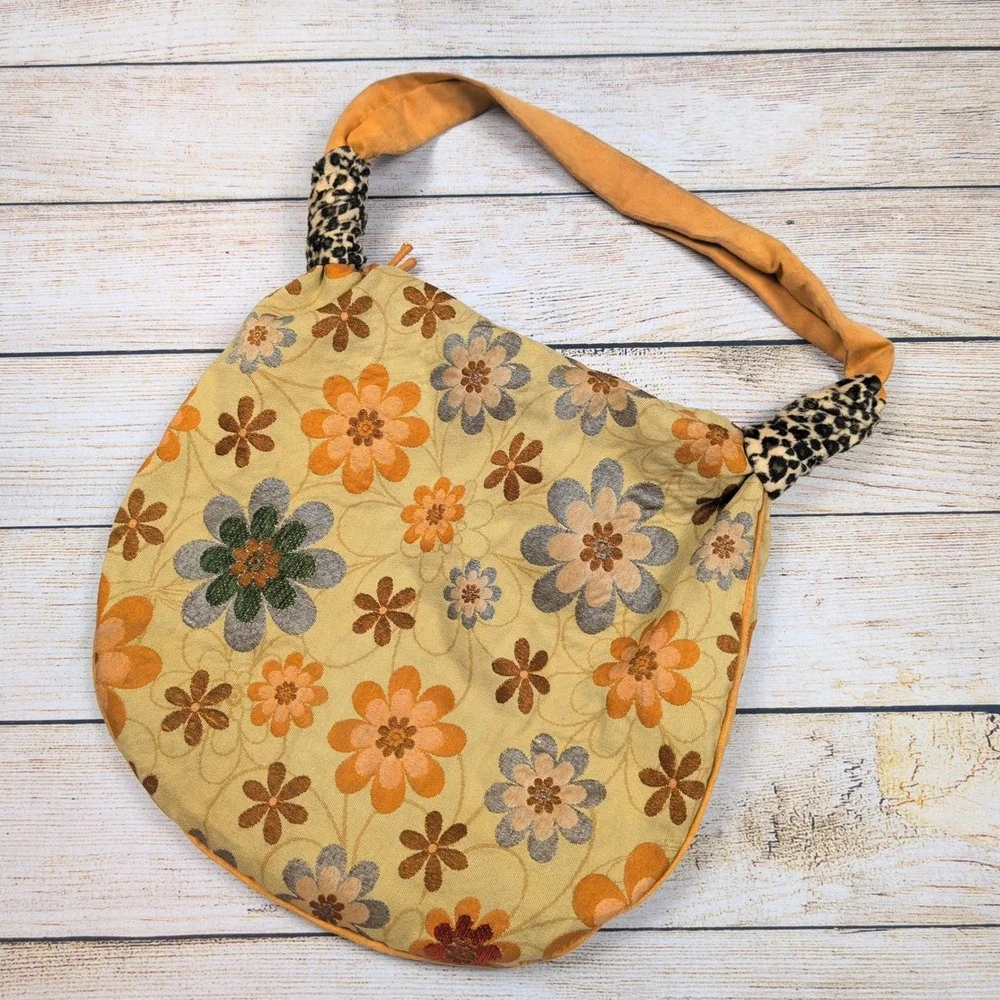 Atenti Floral Daisy & Leopard‎ Tapestry Hobo Bag Shoulder Bag Purse Unique Boho