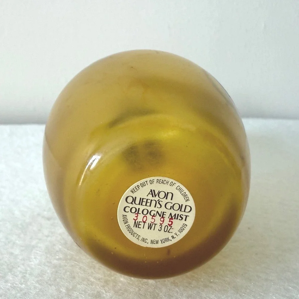 Avon vintage queen