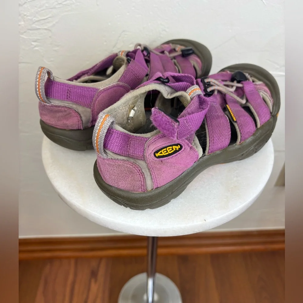 Keen girls waterproof
